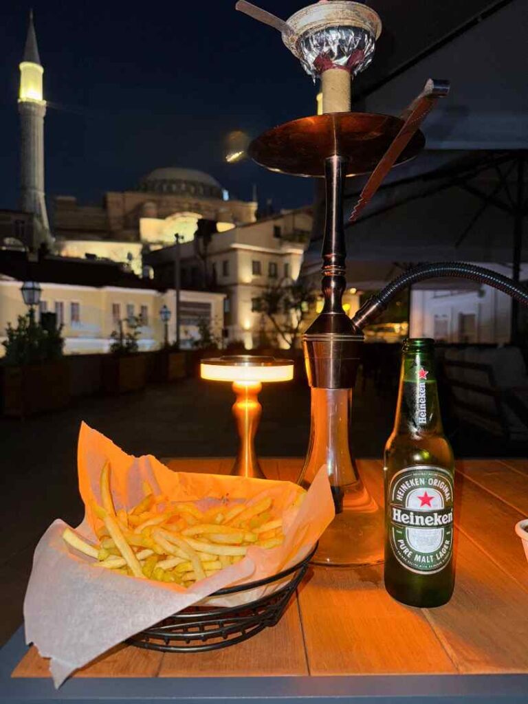 Alemdar_Restaurant_(810 x 1080 px)